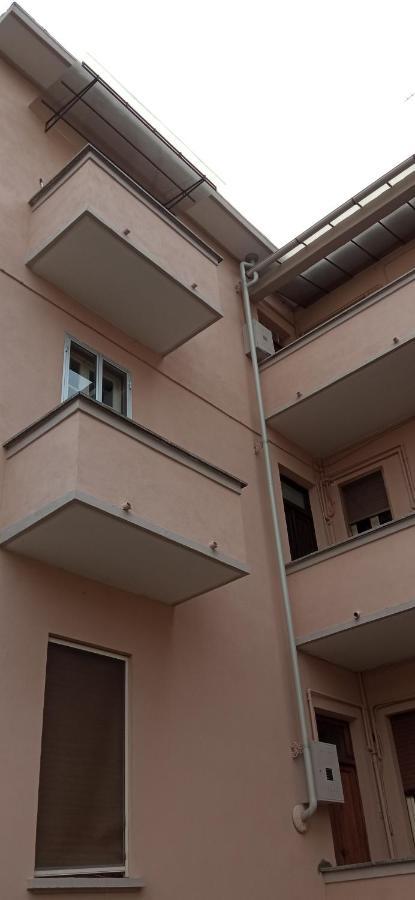 Ferienwohnung Interno 12 Vercelli Exterior foto